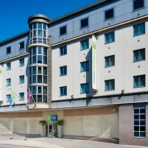 https://holiday-inn-express-london-city.brighton-hotels-england.com