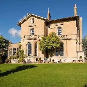 Apsley House Bed & Breakfast