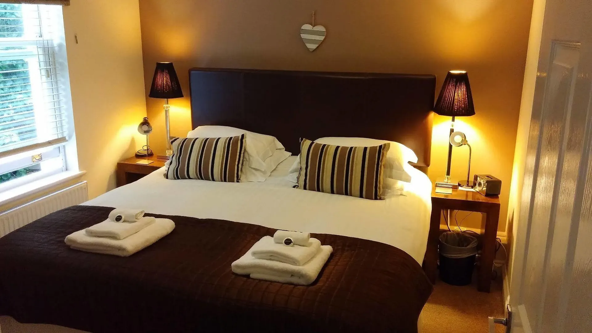 The Bath House Boutique B&B - In-Room Breakfast - Free Parking 4*,  Reino Unido